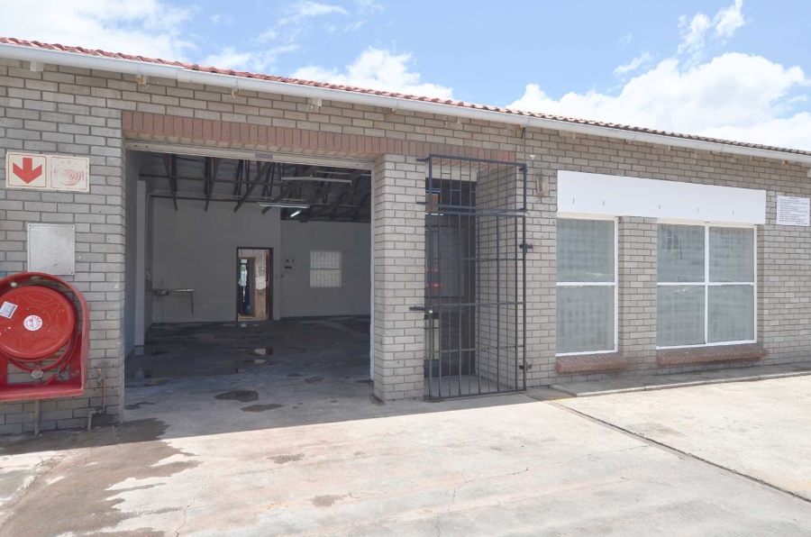 To Let commercial Property for Rent in Beaconvale Western Cape